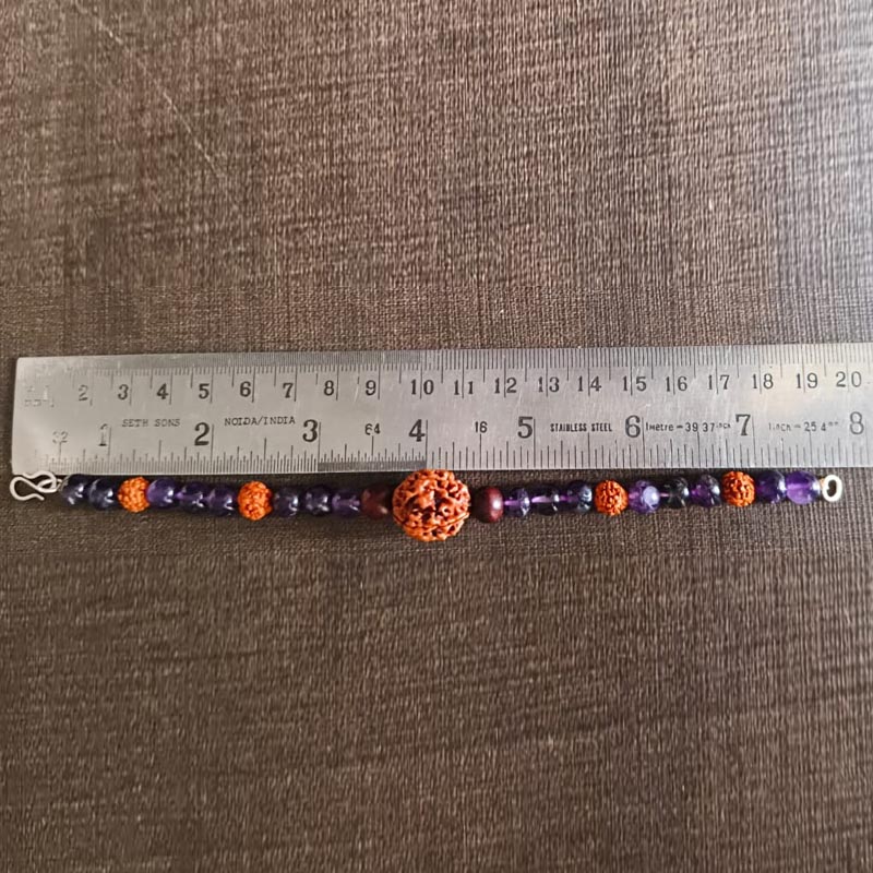 The Saraswati Viveka Bracelet: 4 Mukhi, Amethyst & Red Sandalwood for Mental Clarity
