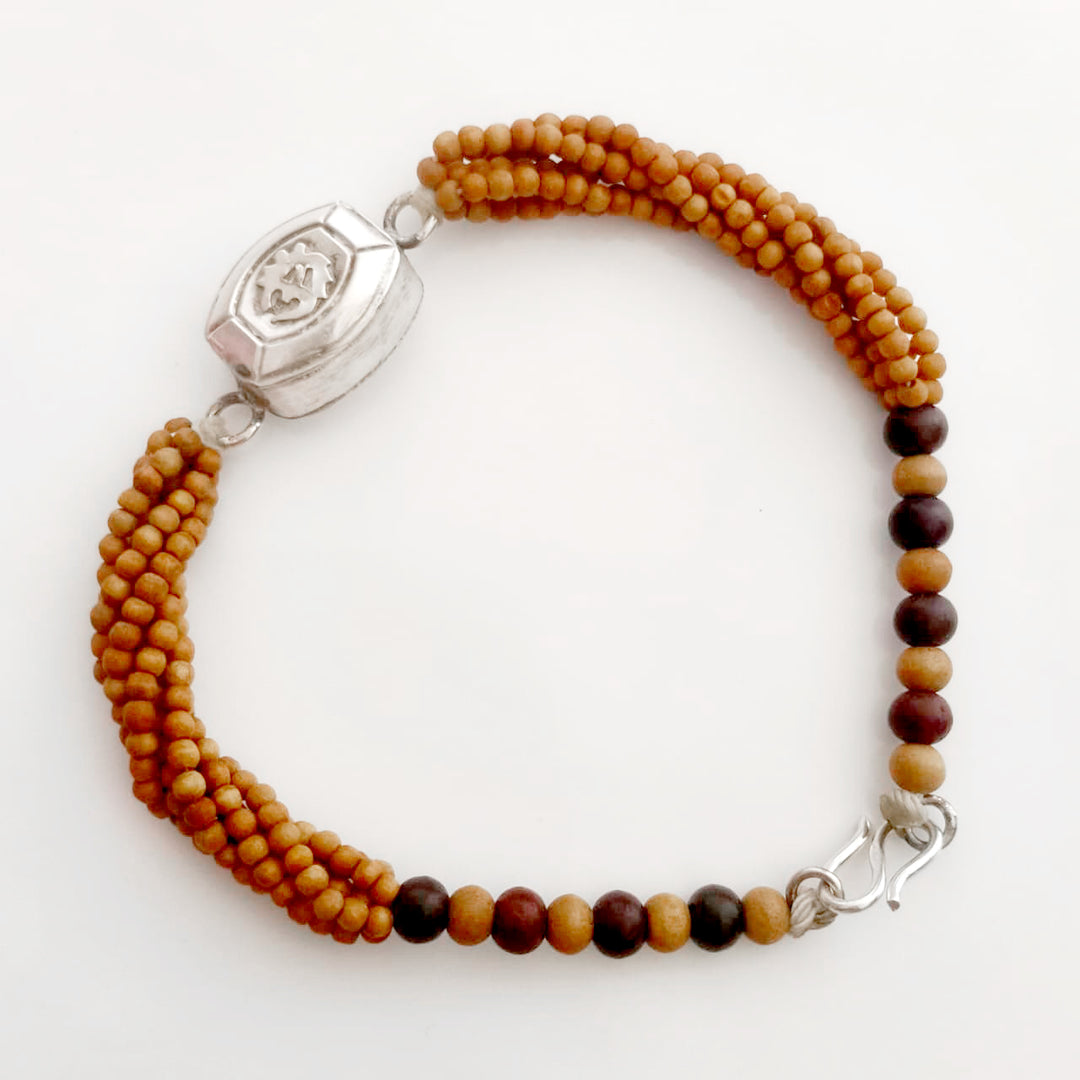 Blackmagic Raksha Kavach Bracelet / Talisman Locket, Taweez For Concentration, Black Magic Removal, Dakini Ghosts Relief & Nav Grah Problems ( Planetary Relief )