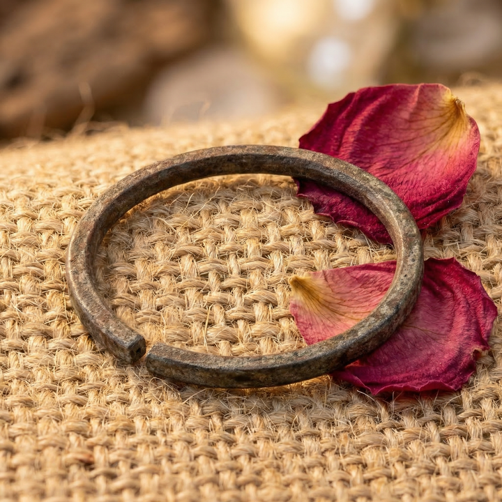 Black Horse Shoe Ring - Shani Saturn Ring for Good Luck