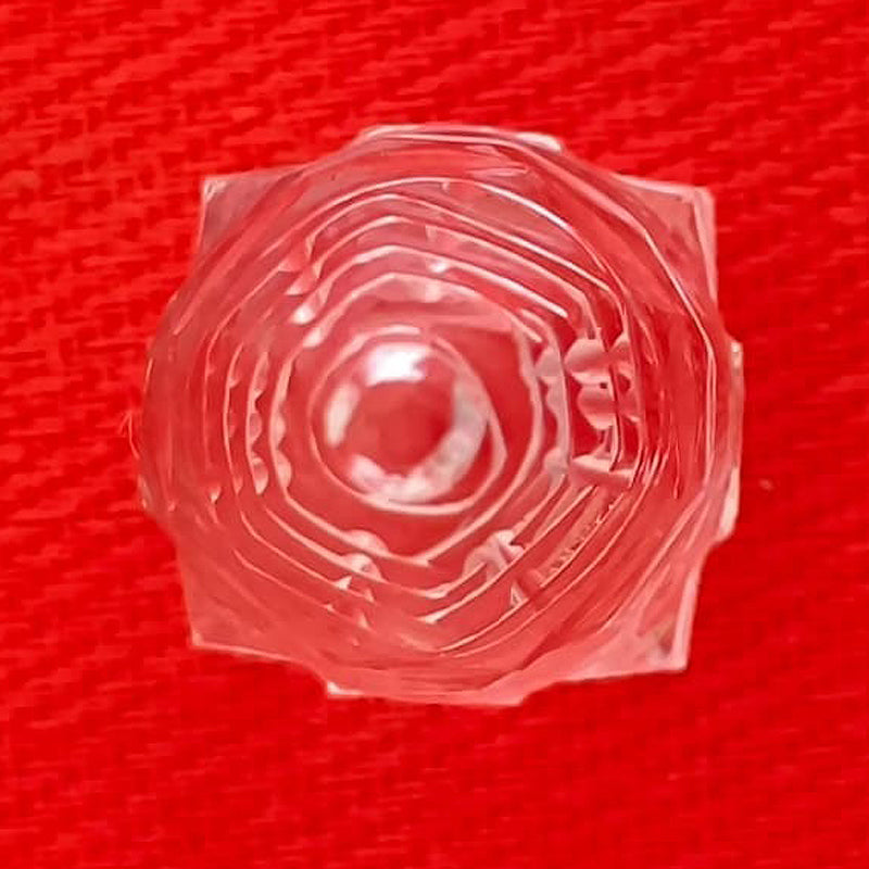 Crystal Sphatik Shree Yantra, Quartz Sri yantra ( 10 - 12 Grams )