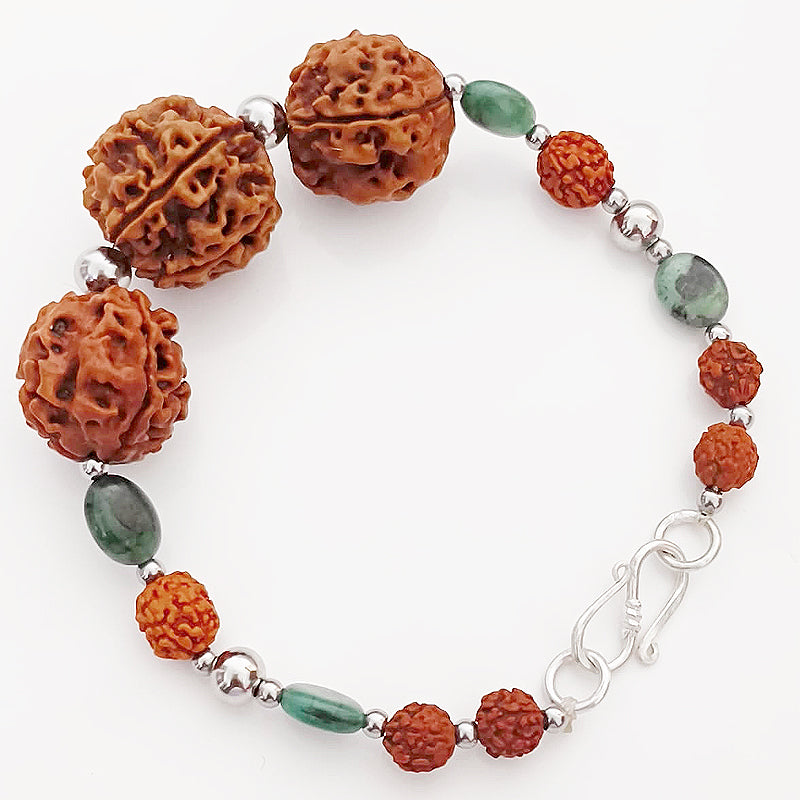 Gemini Zodiac Sun Sign Bracelet | Mithun ( Mithuna ) Rashi Bracelet | A Combination of 4 Mukhi Rudraksha and 6 Mukhi Rudraksha Bead with Emerald Gemstone Beads | Energised Bracelet