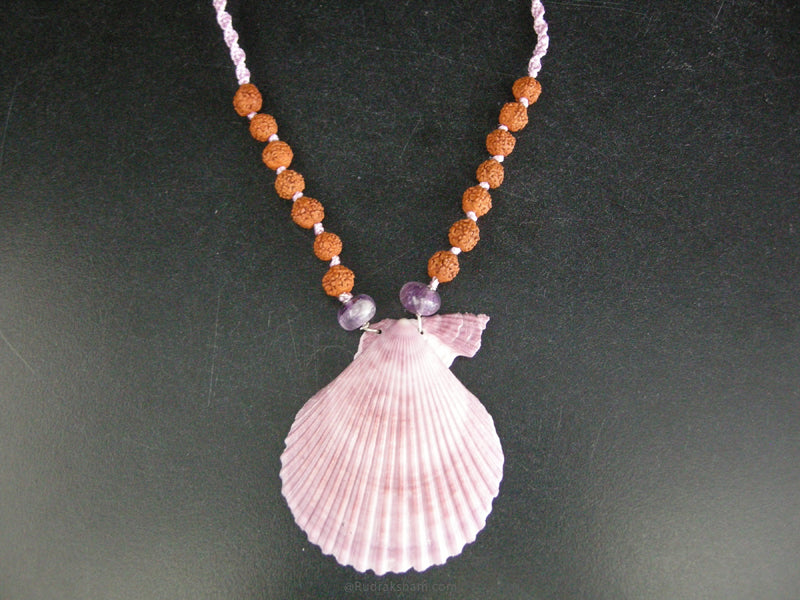 Real Natural Sea Shell Necklace