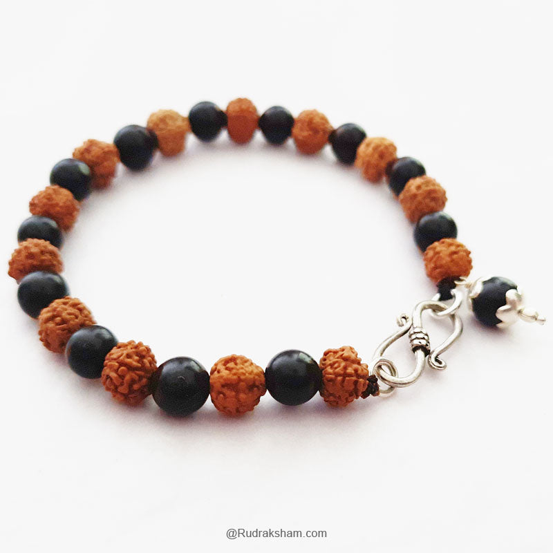 7 ( Seven / Saat ) Mukhi Rudraksha Beads With Smooth Round Black Agate ( Kali Hakik ) Beads Bracelet and Agate Bead silver Pendant