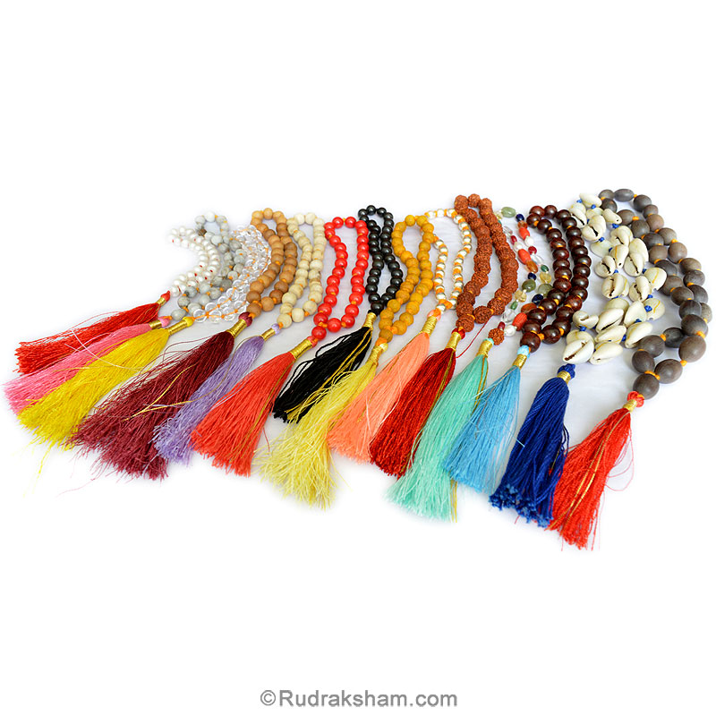  Get Complimentary 6 Japa Mala Bags with the Set