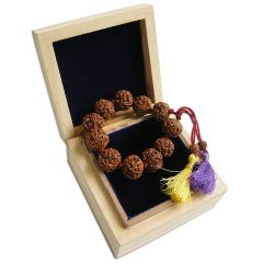 (16-20mm) 5 Mukhi Rudraksha Beads Mala Bracelet | Carved Wooden Box Included with Five Faced Thread Bracelet 